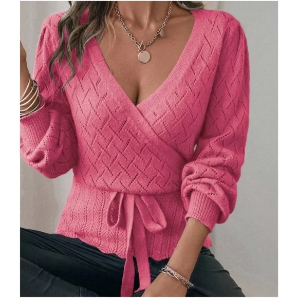 Cozy Scallop Hem Belted Sweater Top - Picture 2 of 9